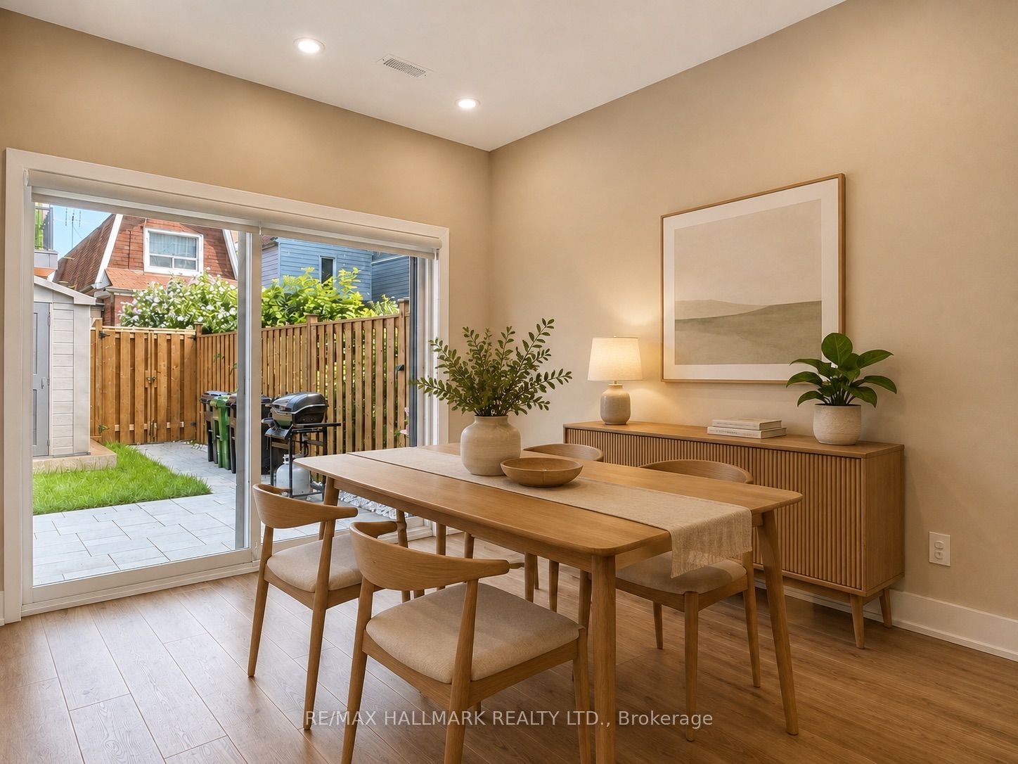 72 Jones Avenue Unit L, Toronto, ON M4M 2Z8 photo 5