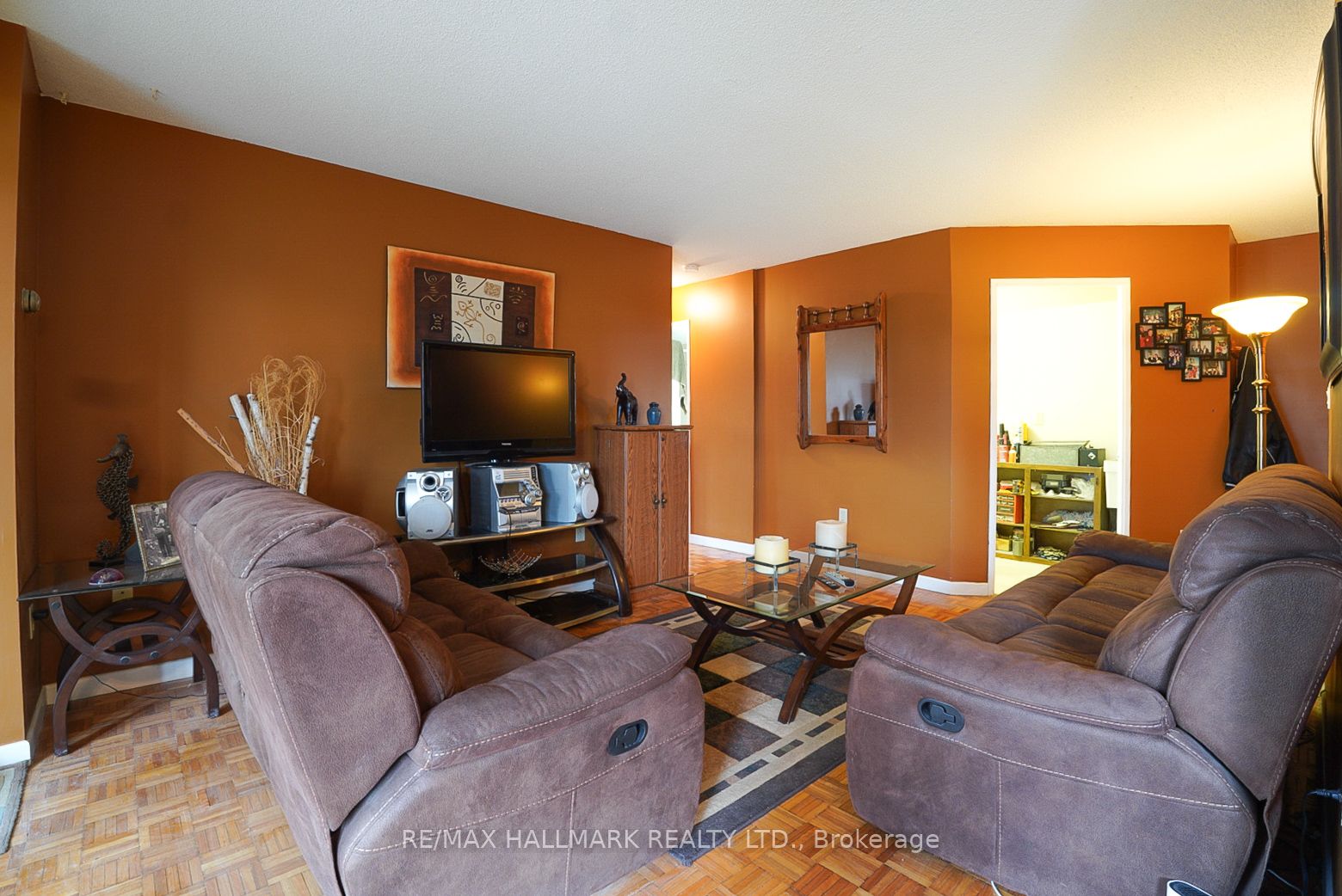 3734 St Clair Avenue E 203, Toronto, ON M1M 1T7 photo 5