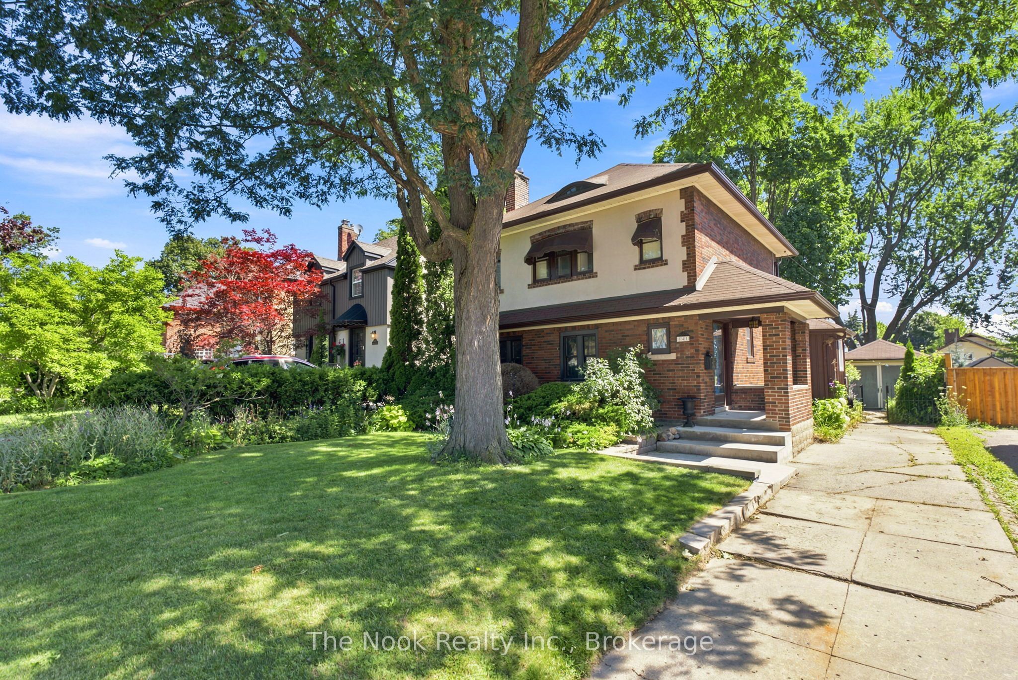 641 Masson Street, Oshawa, ON L1G 5A4 photo 2