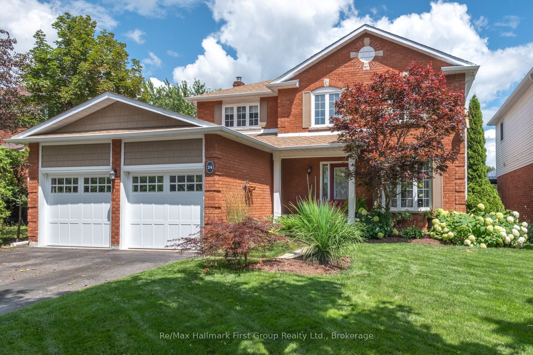 24 Strathmanor Drive, Clarington, ON L1C 4L3 photo 2