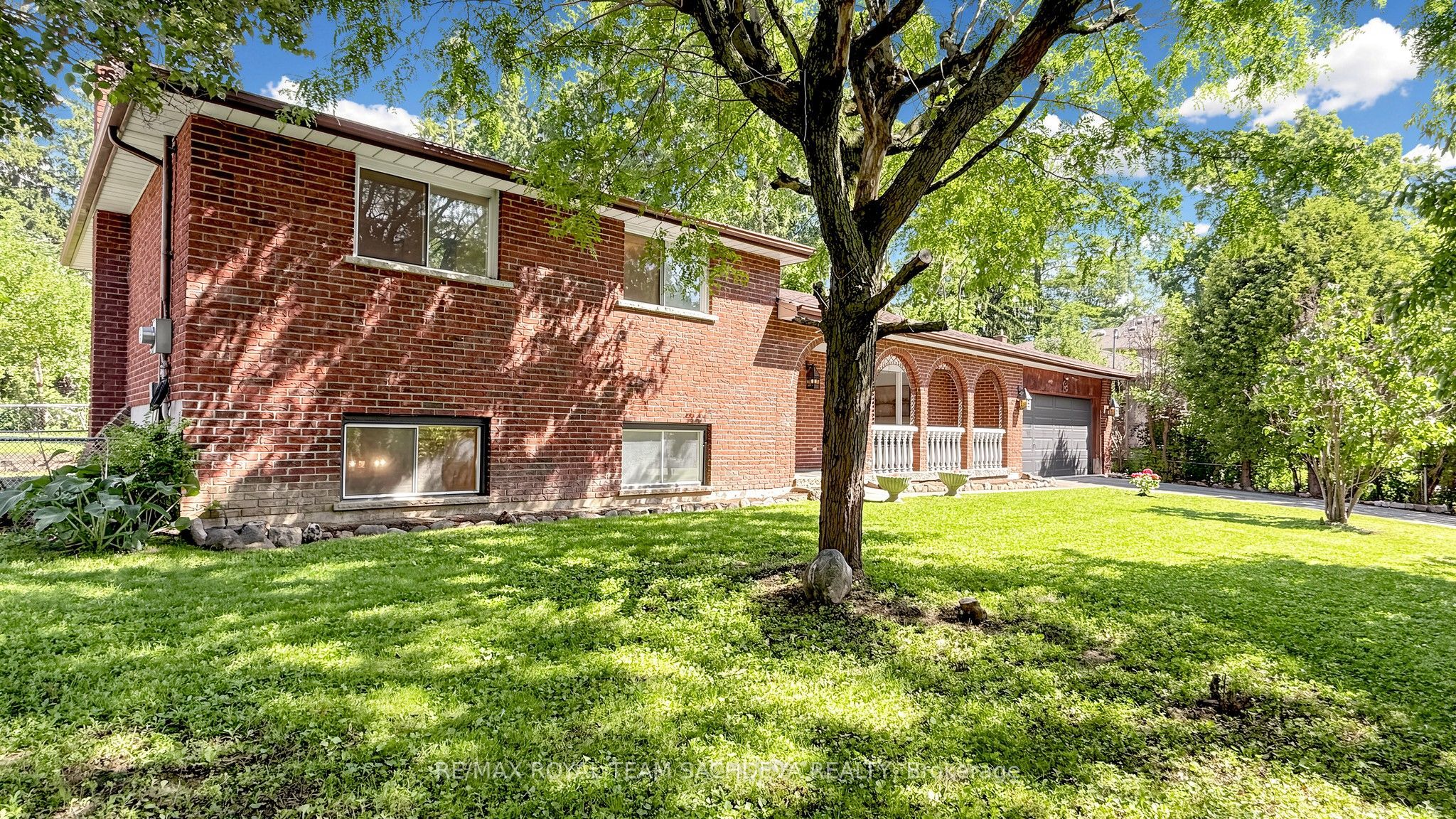68 Fergalea Avenue, Toronto, ON M1E 3L6 photo 4