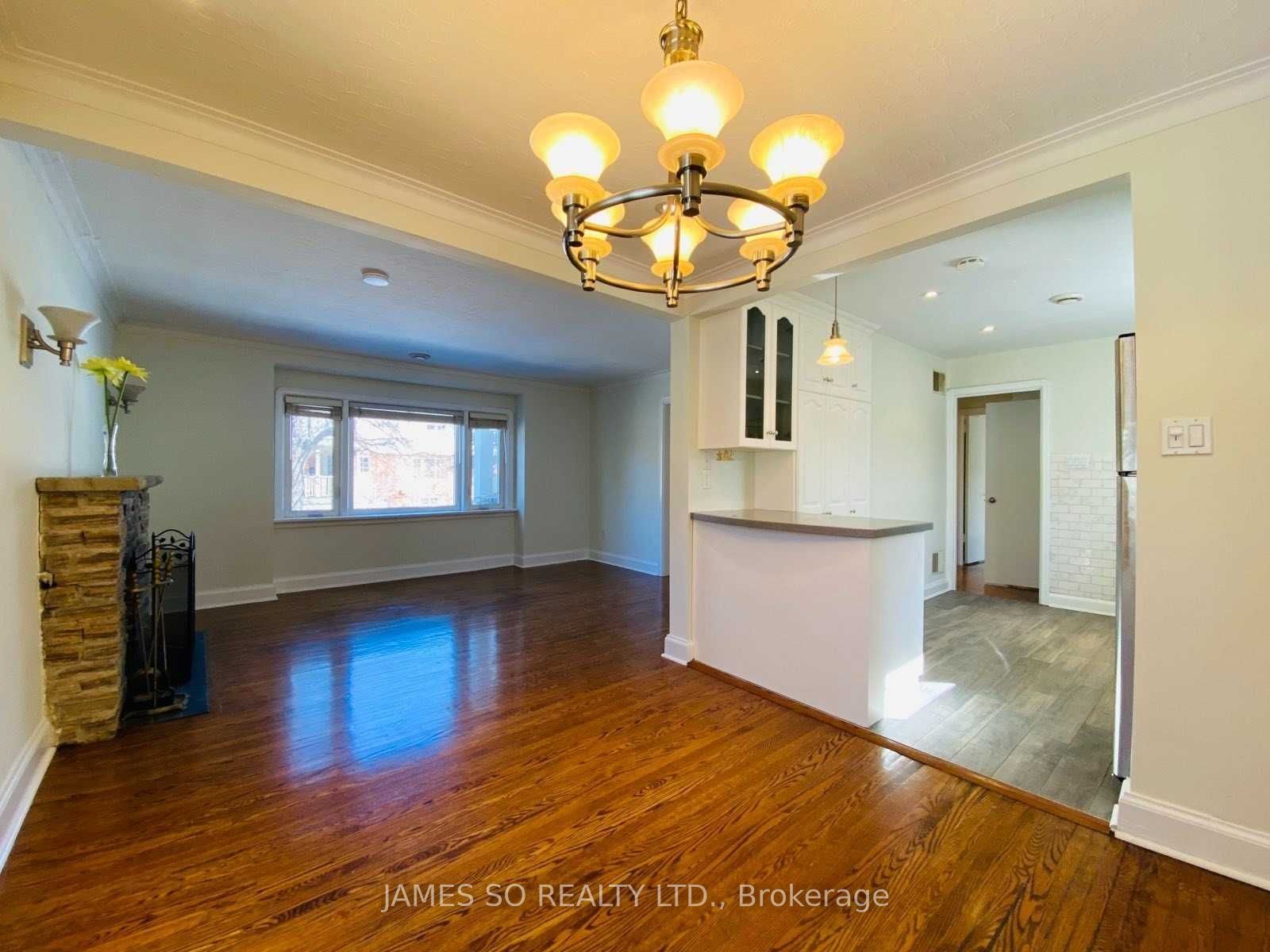 631 O'Connor Drive, Toronto, ON M4C 3A5 photo 4