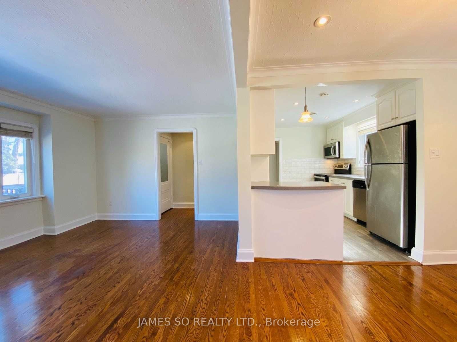 631 O'Connor Drive, Toronto, ON M4C 3A5 photo 5