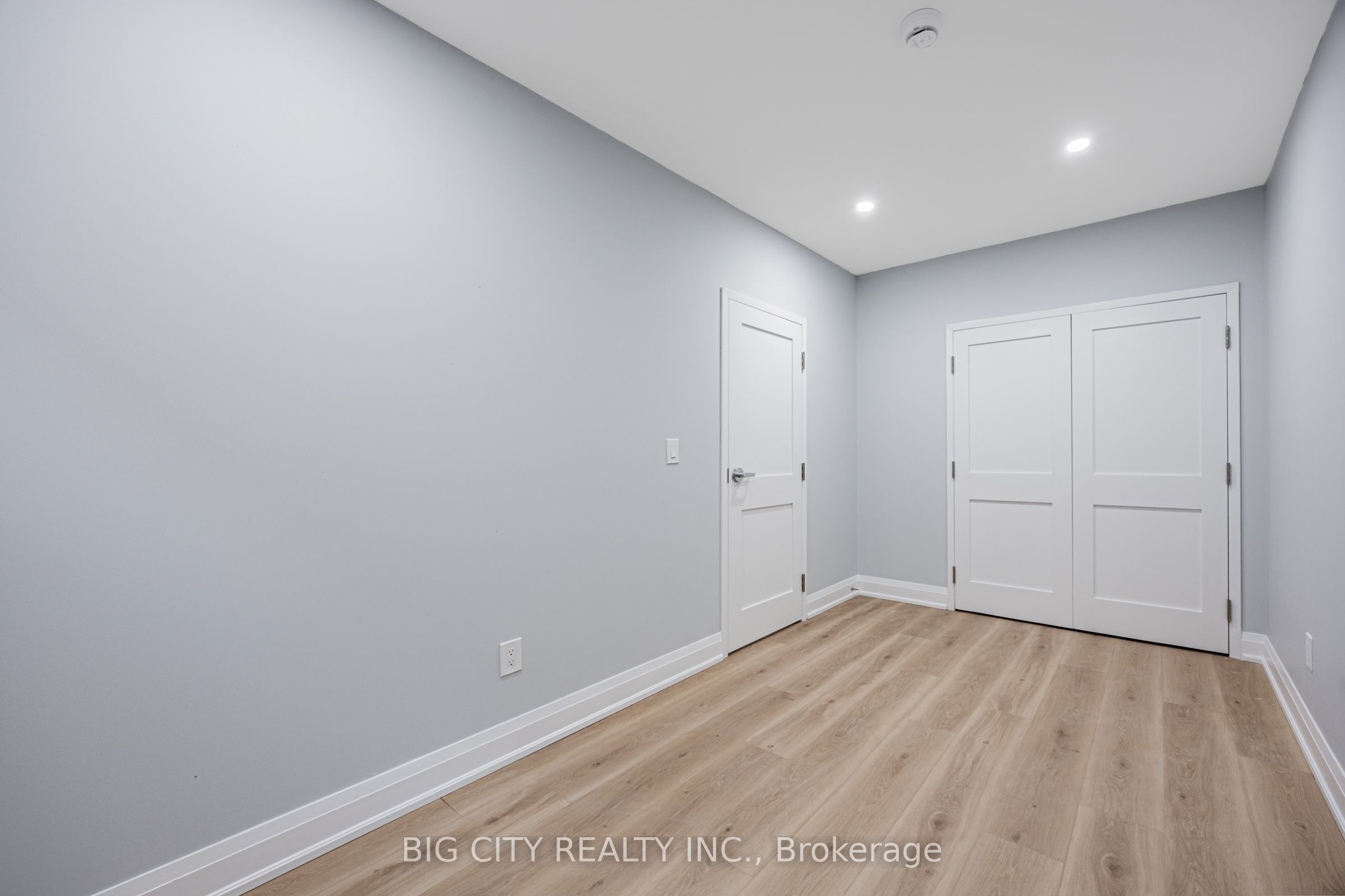 39 Aragon Avenue Unit B, Toronto, ON M1T 1X8 photo 4