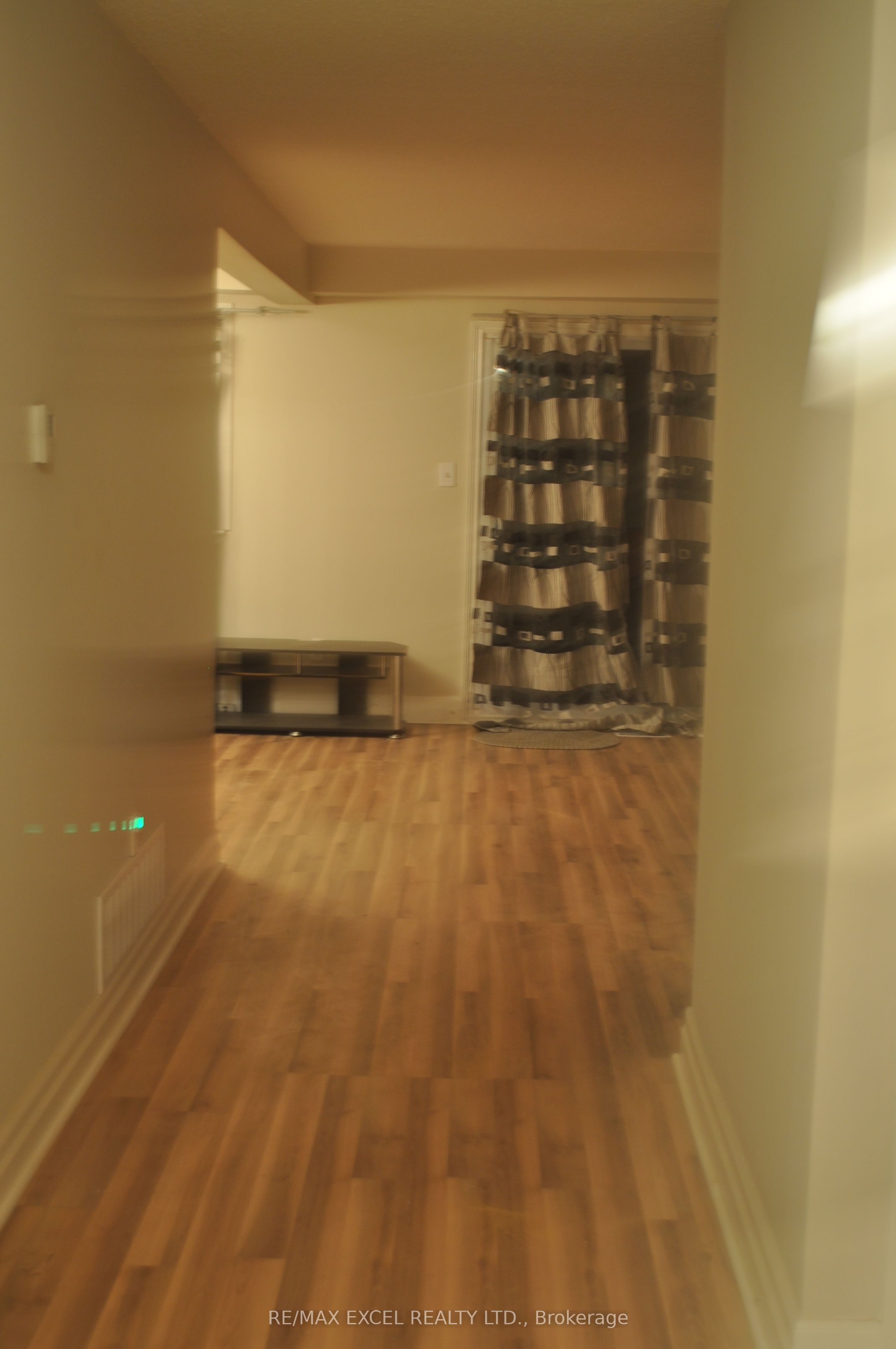 111 Bradstone Square, Toronto, ON M1B 1W1 photo 3