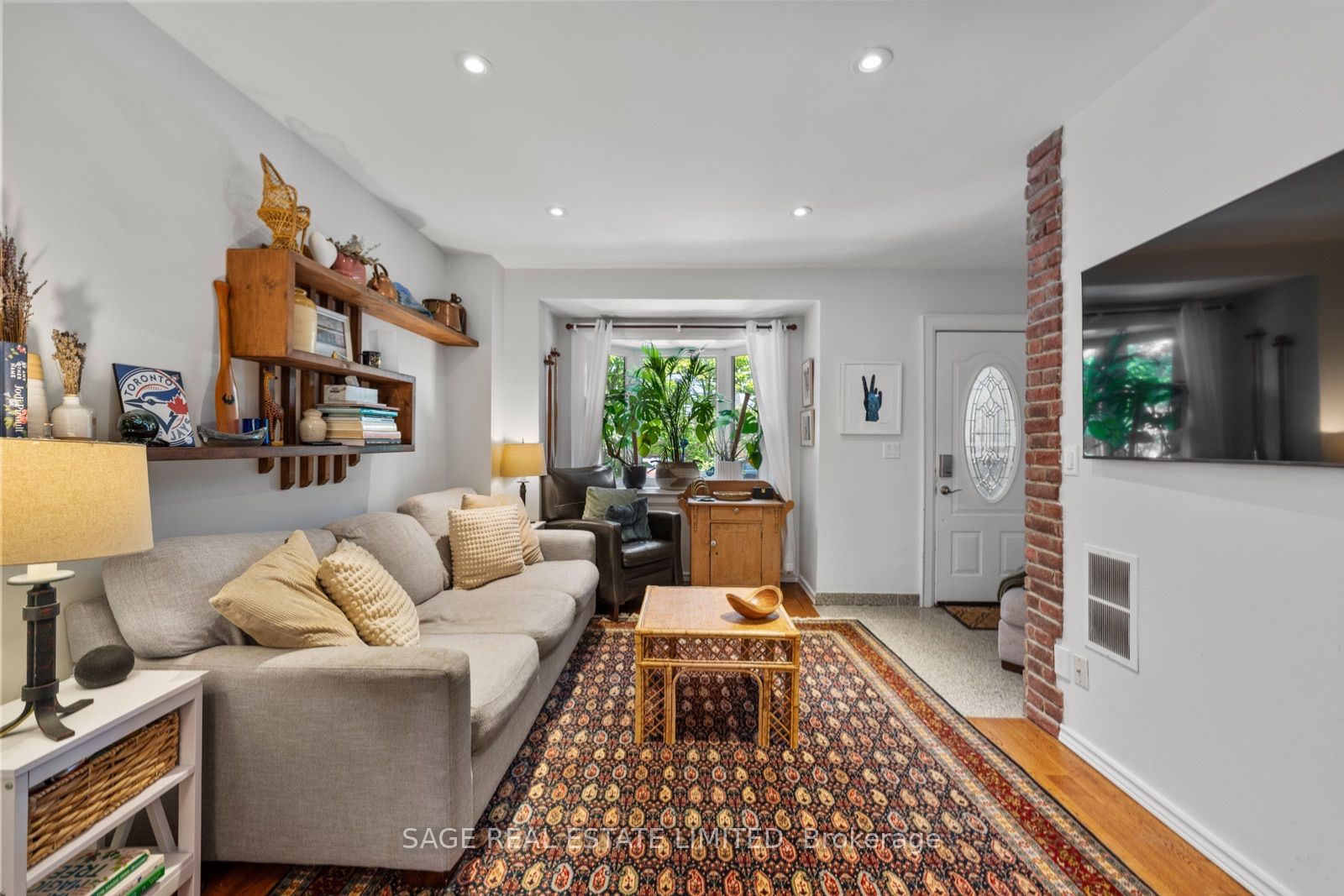 1084 Pape Avenue, Toronto, ON M4K 3W5 photo 5