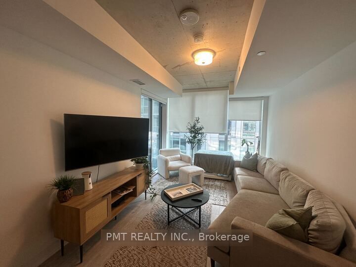 30 Baseball Place 709, Toronto, ON M4M 0E8 photo 5