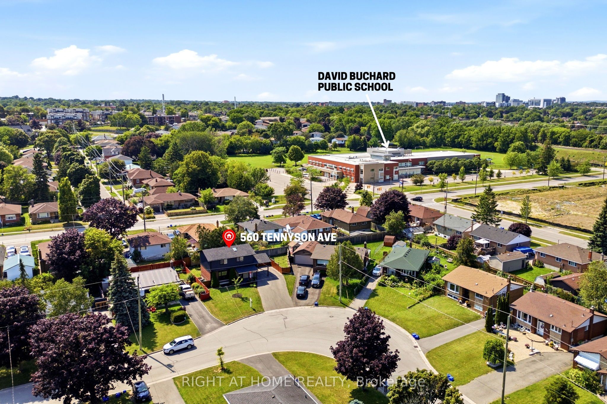 560 Tennyson Avenue, Oshawa, ON L1H 3J8 photo 4