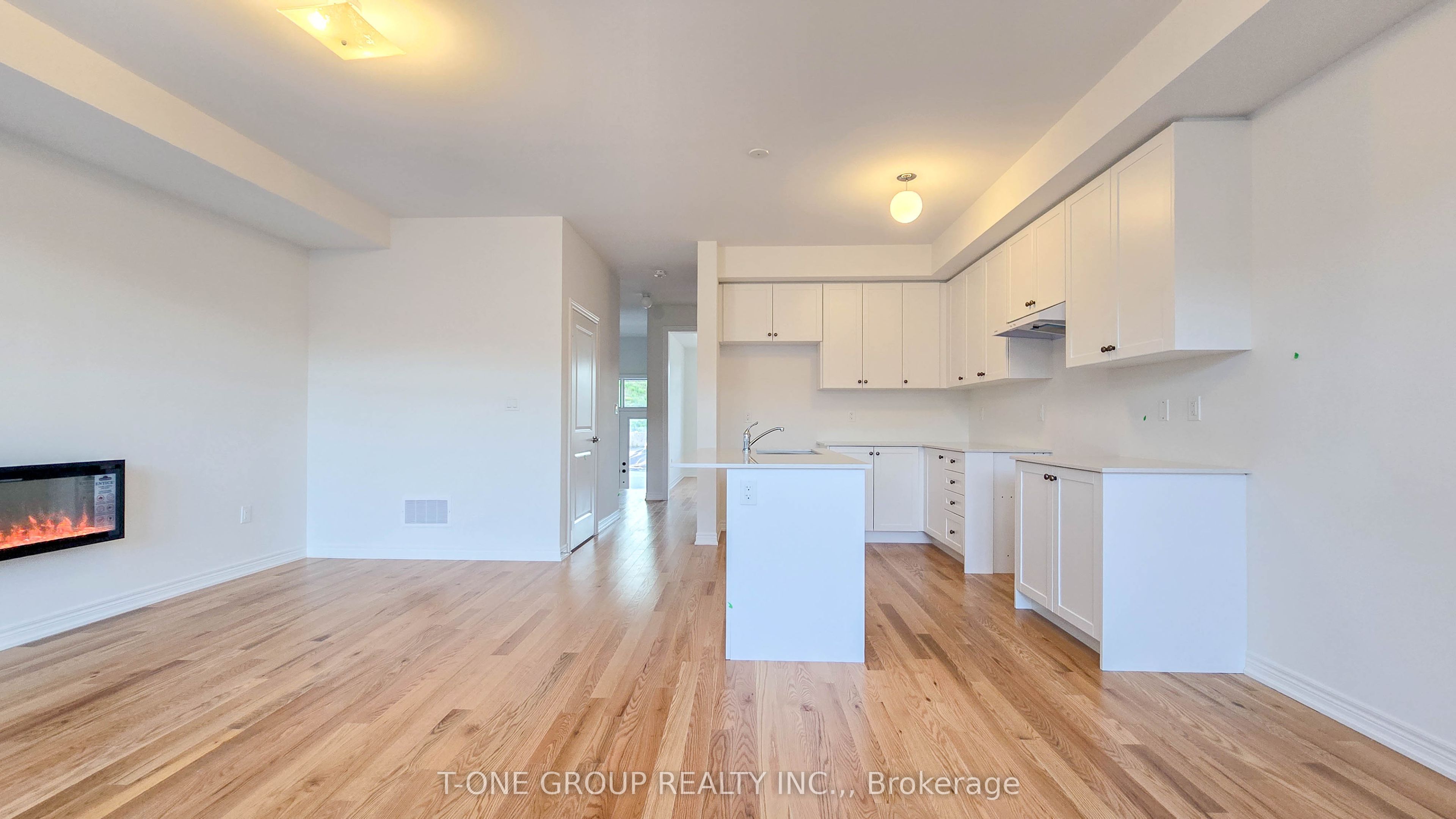 1255 Winding Wood Trail, Pickering, ON L1X 0S3 photo 4