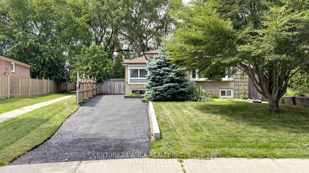 22 Jeffton Crescent, Toronto, ON M1G 2R5
