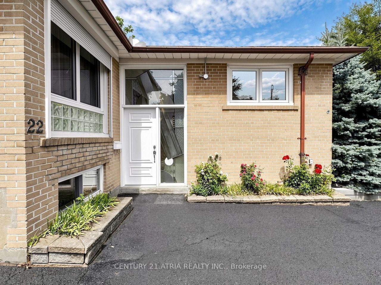 22 Jeffton Crescent, Toronto, ON M1G 2R5 photo 3