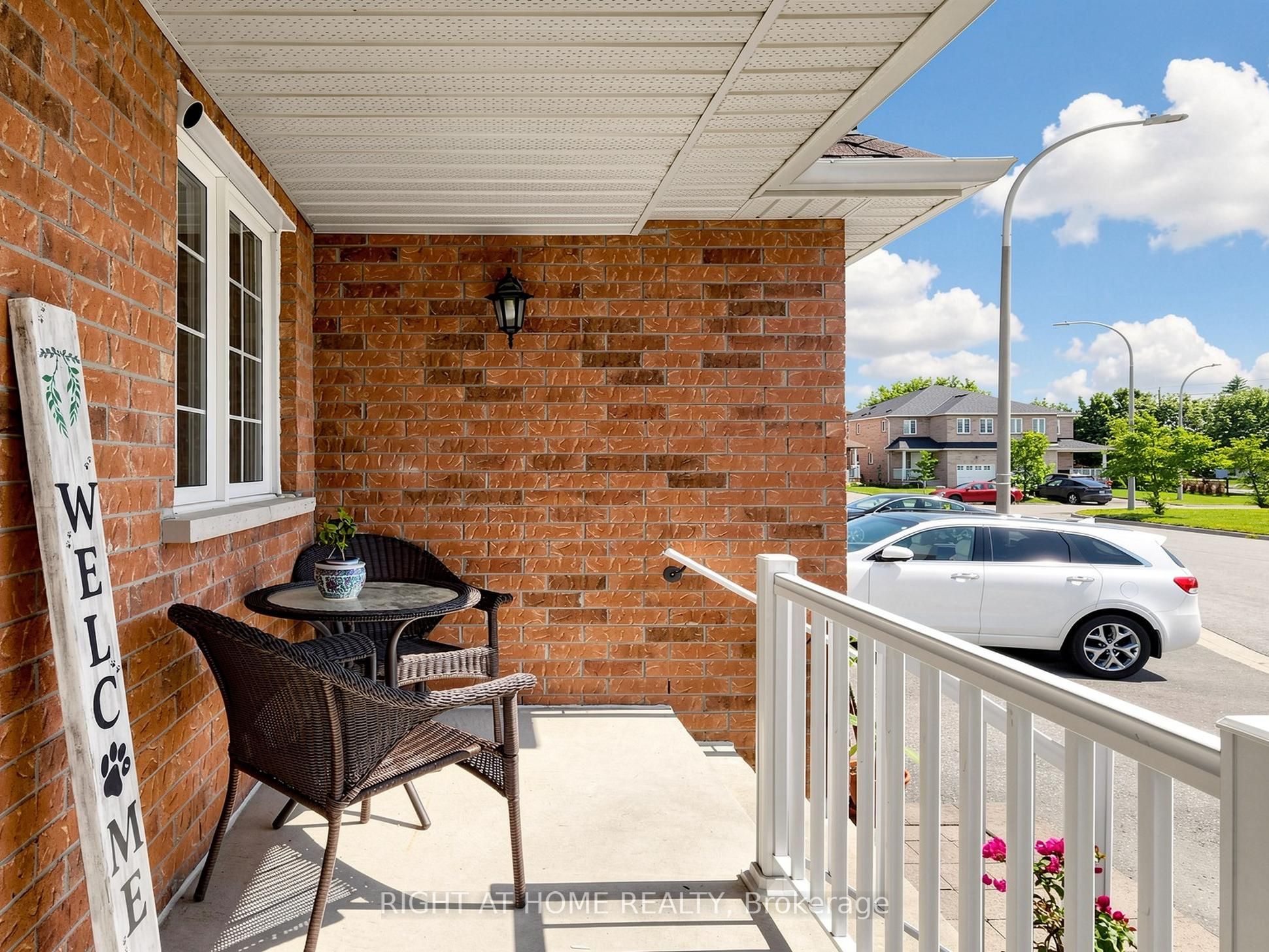 25 Teagarden Court, Whitby, ON L1R 3G1 photo 5