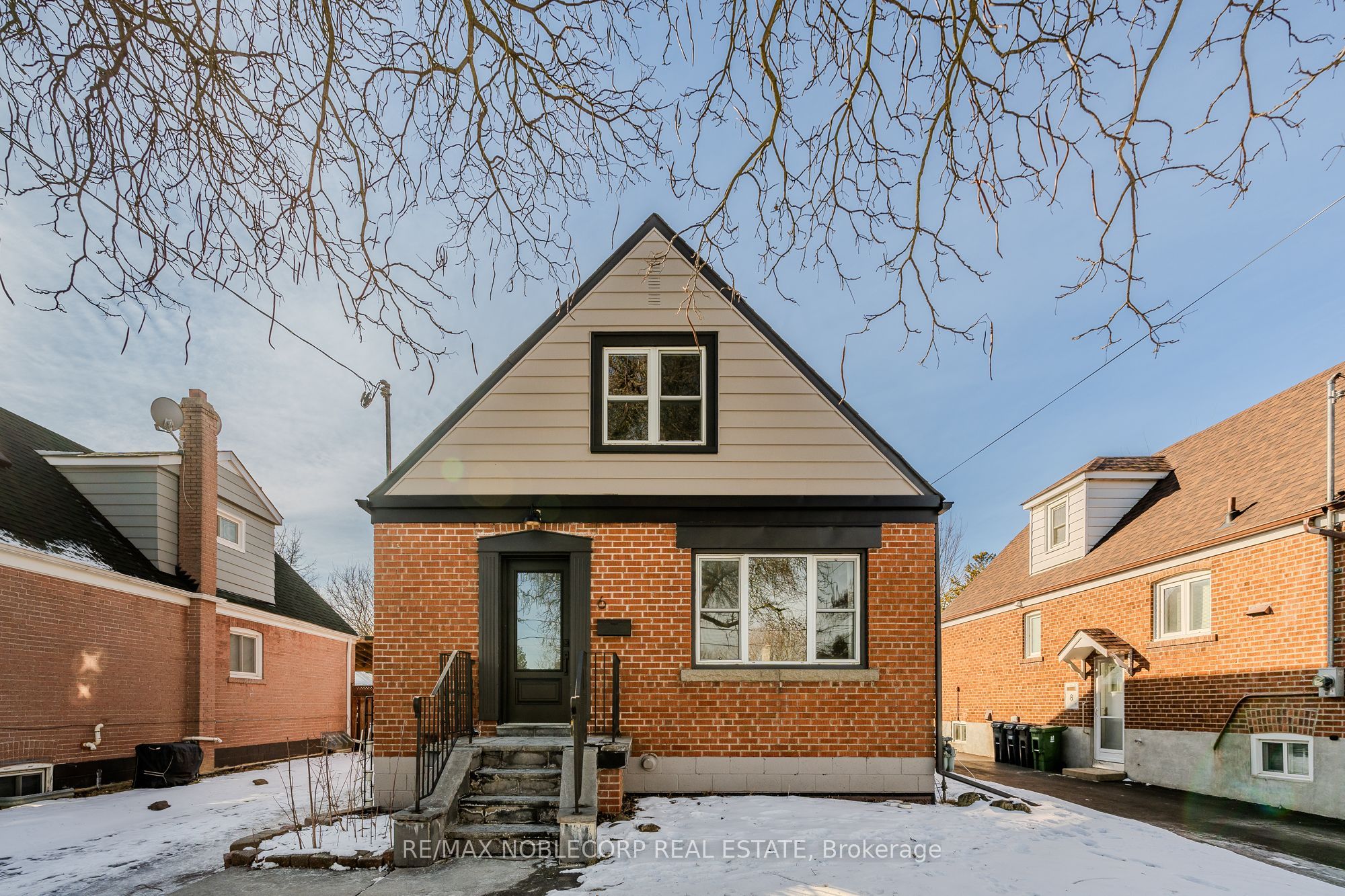 6 Evandale Road Rear Garden Suite, Toronto, ON M1L 3S1