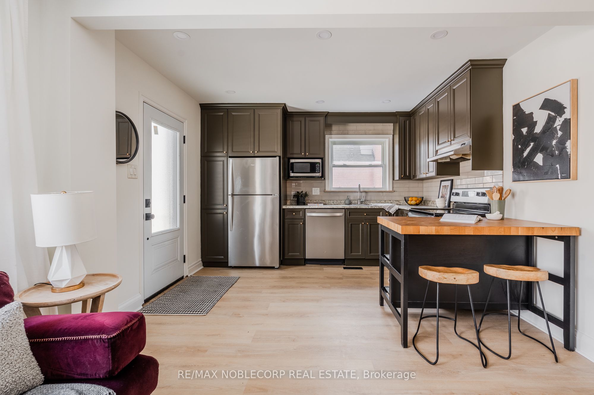 6 Evandale Road Rear Garden Suite, Toronto, ON M1L 3S1 photo 4