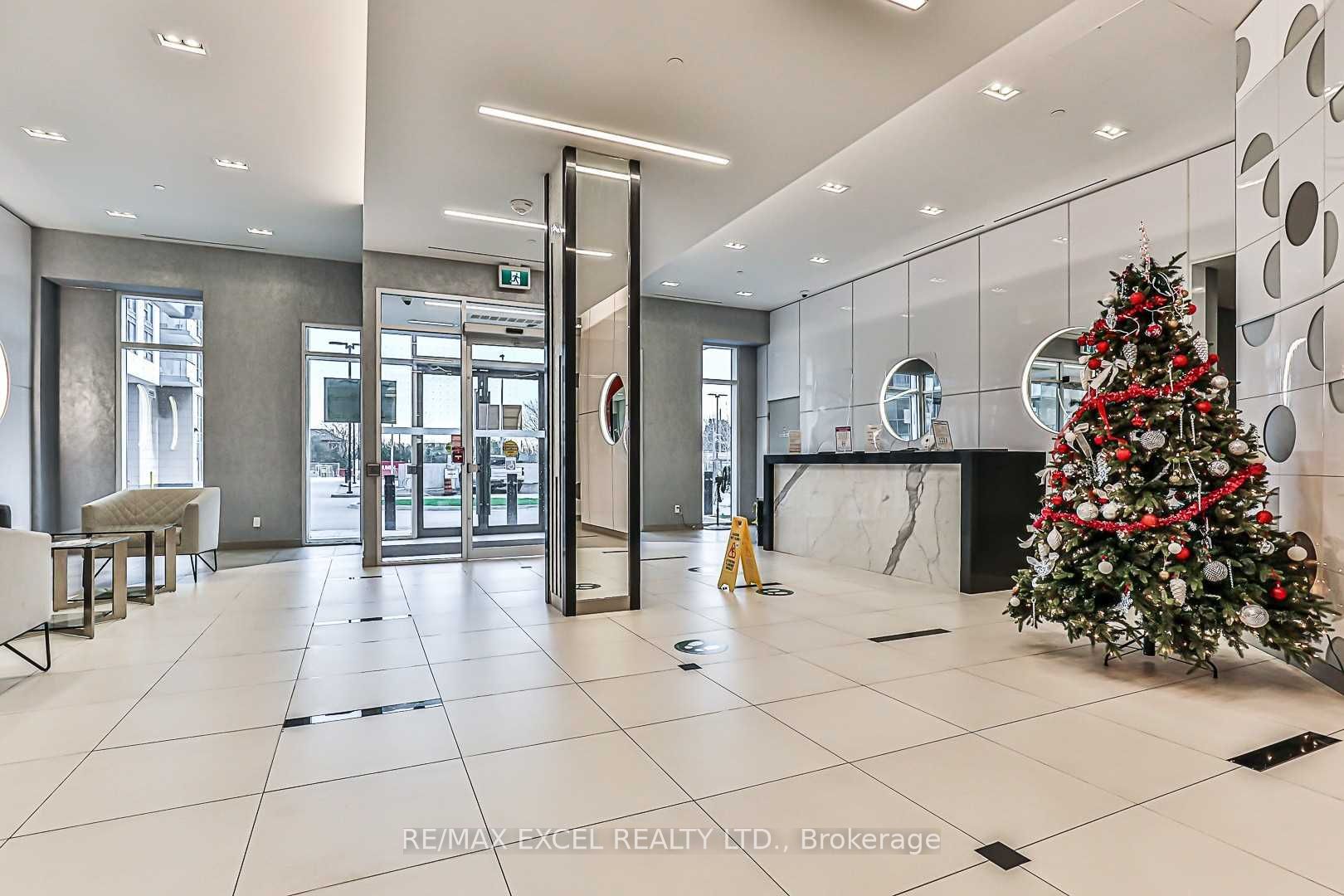 30 Meadowglen Place 604, Toronto, ON M1G 0A6 photo 4