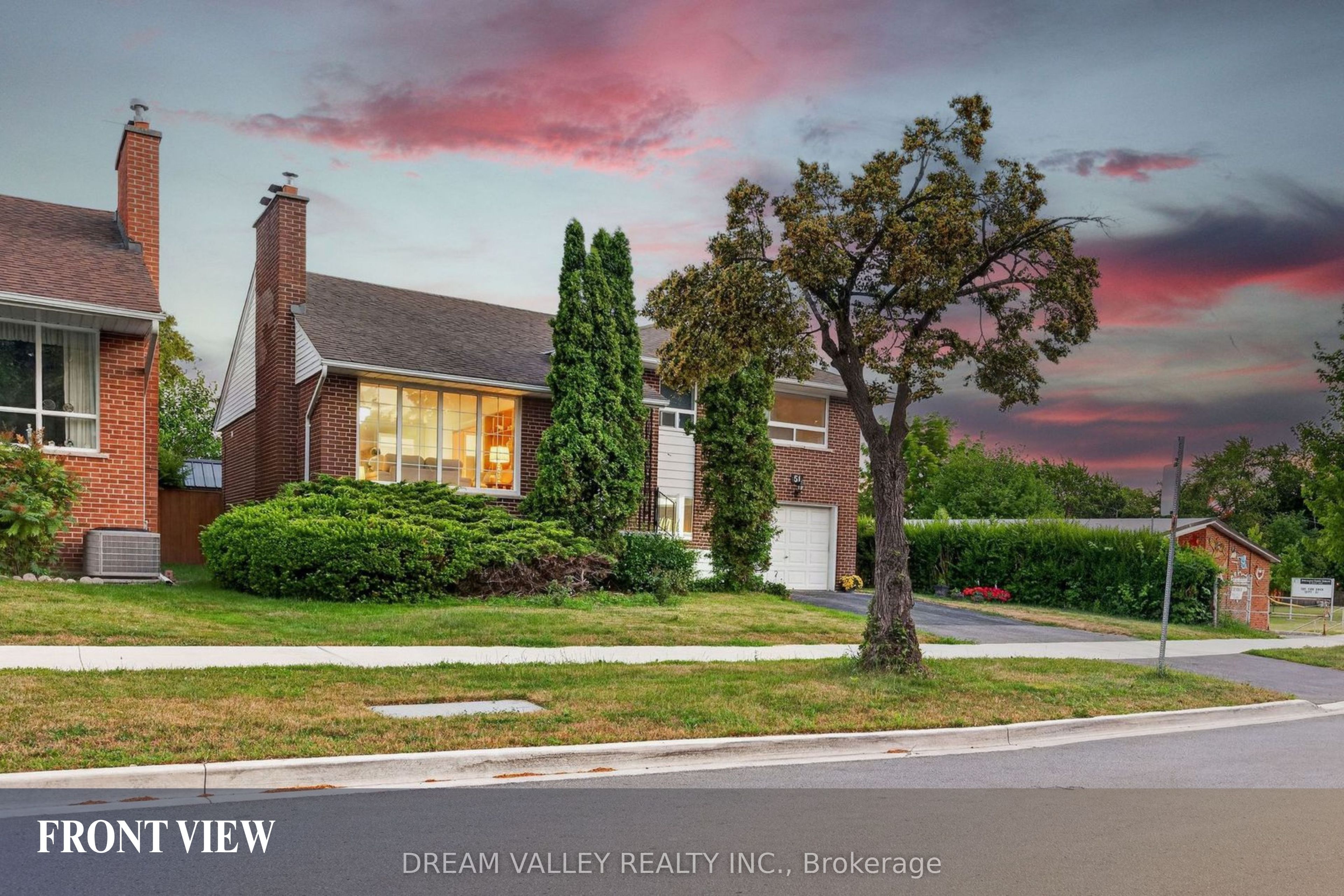 51 Sloley Road, Toronto, ON M1M 1C7 photo 2