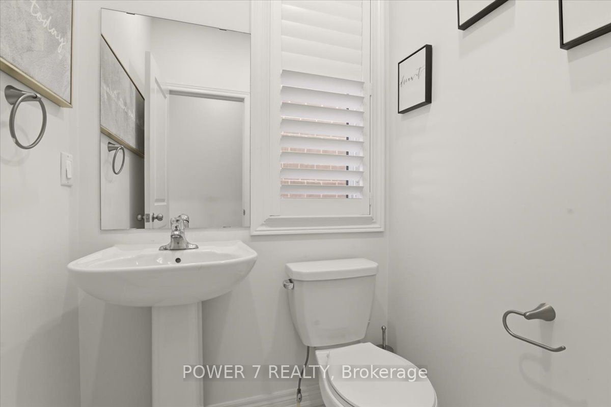 94 Conarty Crescent, Whitby, ON L1P 0L4 photo 3