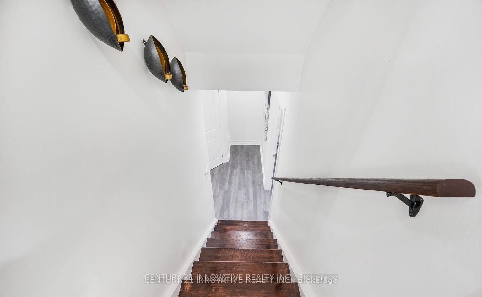 17 Chopin Court, Whitby, ON L1N 6C5 photo 5