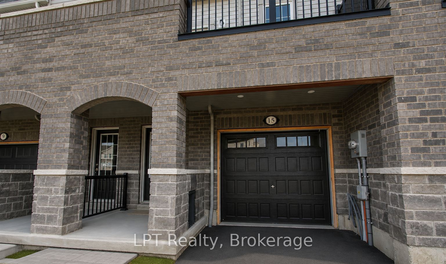 15 Honey Crisp Lane, Clarington, ON L1C 7H7 photo 4