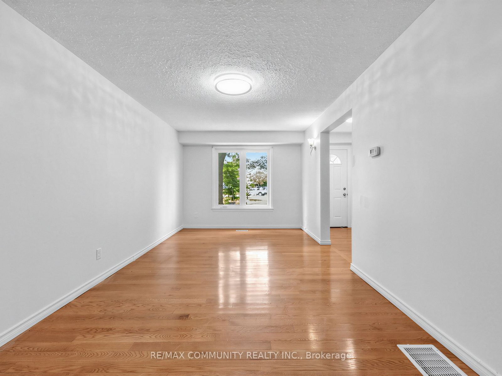 37 Tinbury Place, Toronto, ON M1B 1J7 photo 5