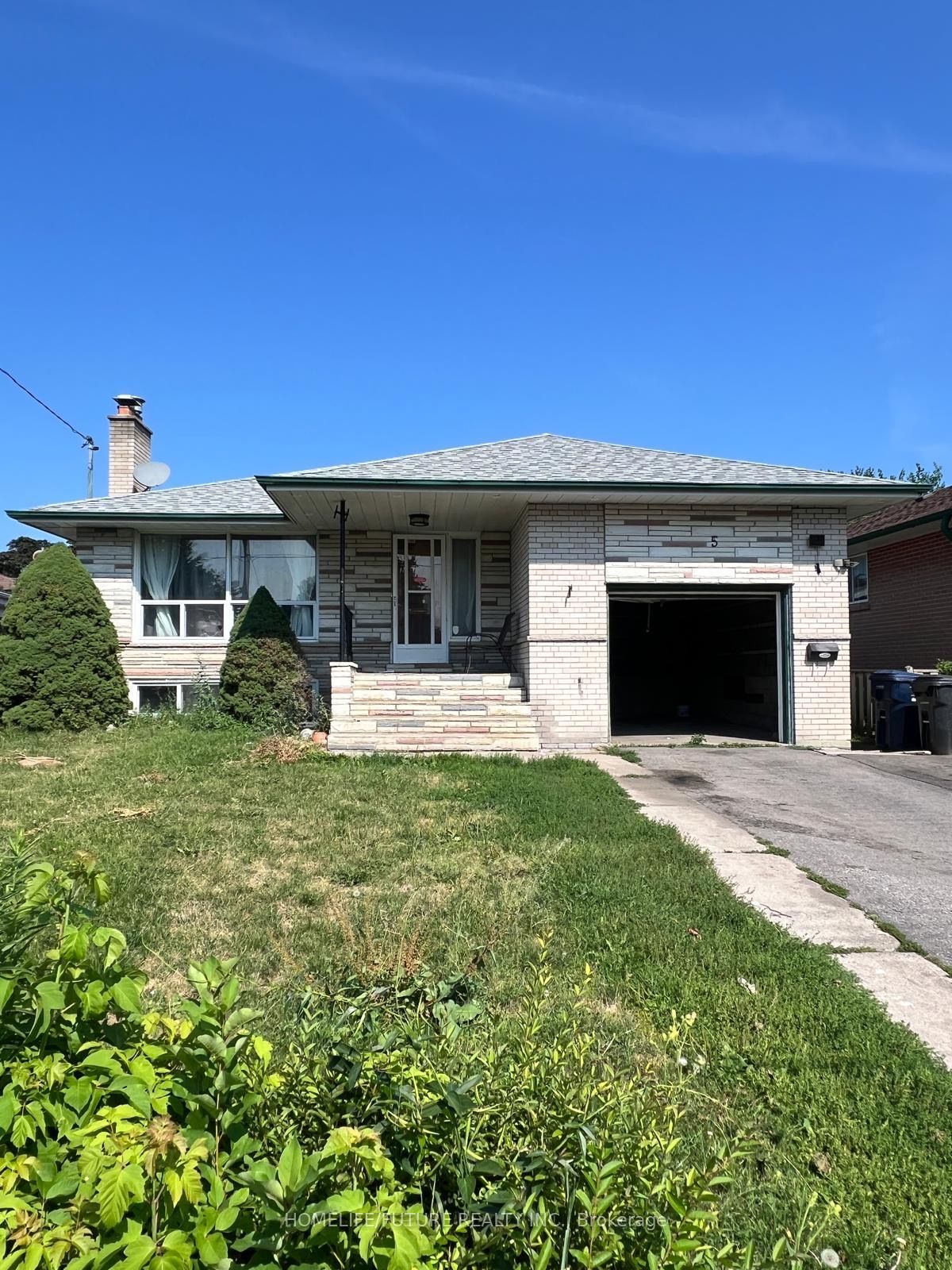 5 Baybrook Crescent, Toronto, ON M1H 2R5