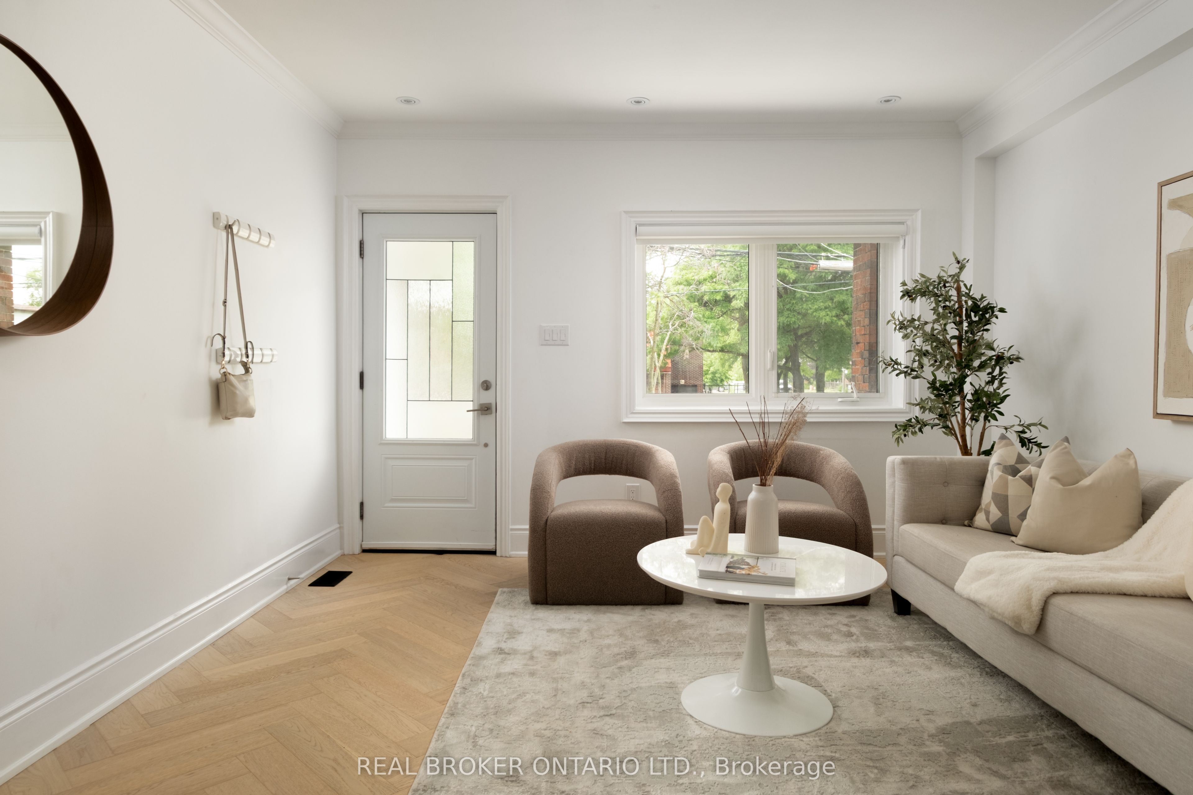 37 Gledhill Avenue, Toronto, ON M4C 5K7 photo 4