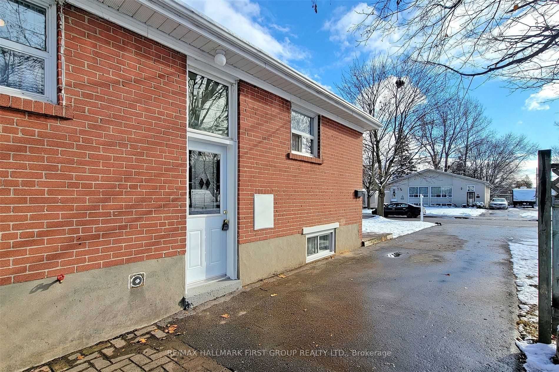 62 Ambassador Drive Basement, Ajax, ON L1S 1N8 photo 2
