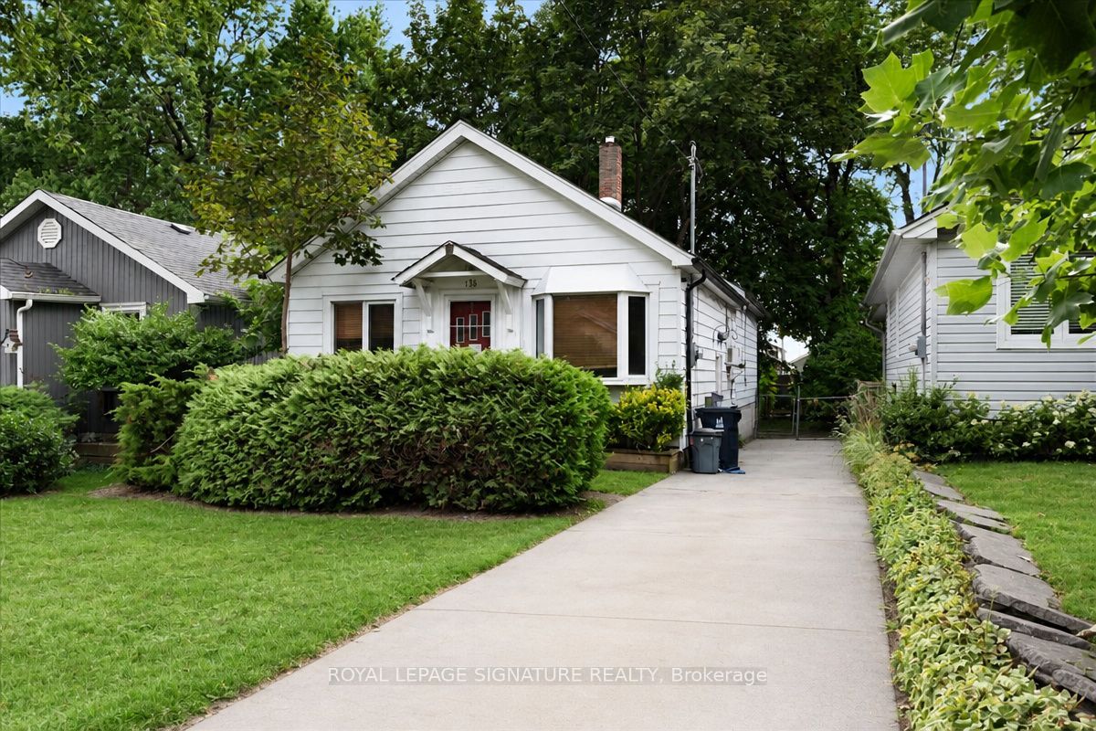 138 Gradwell Drive, Toronto, ON M1M 2N2 photo 2