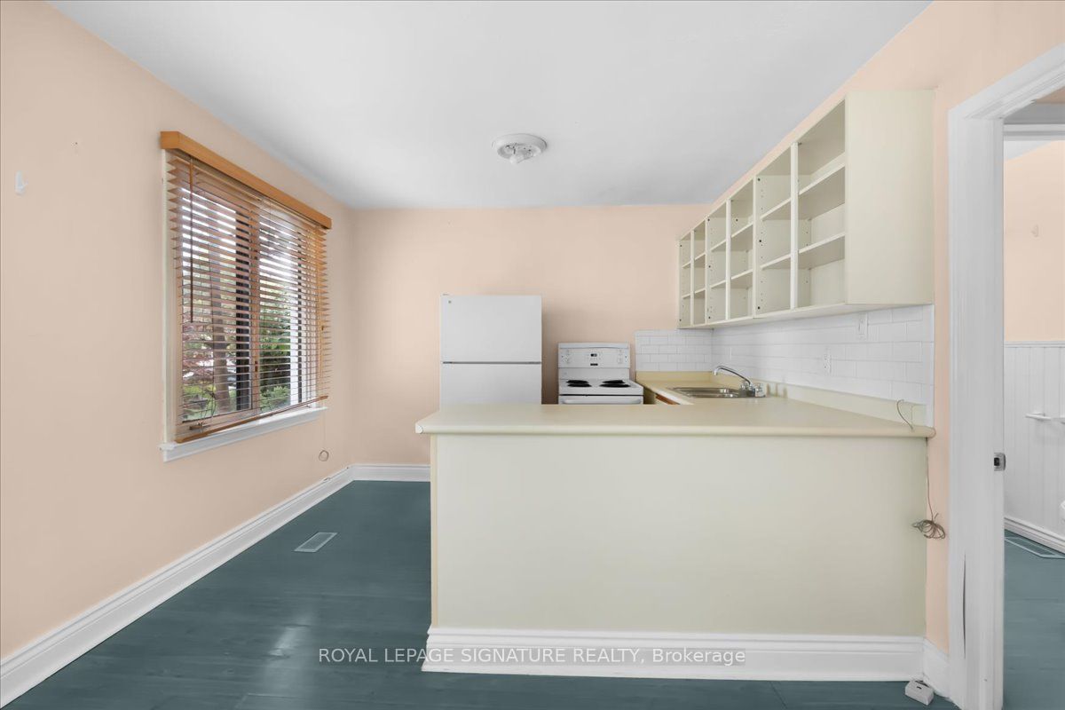 138 Gradwell Drive, Toronto, ON M1M 2N2 photo 5