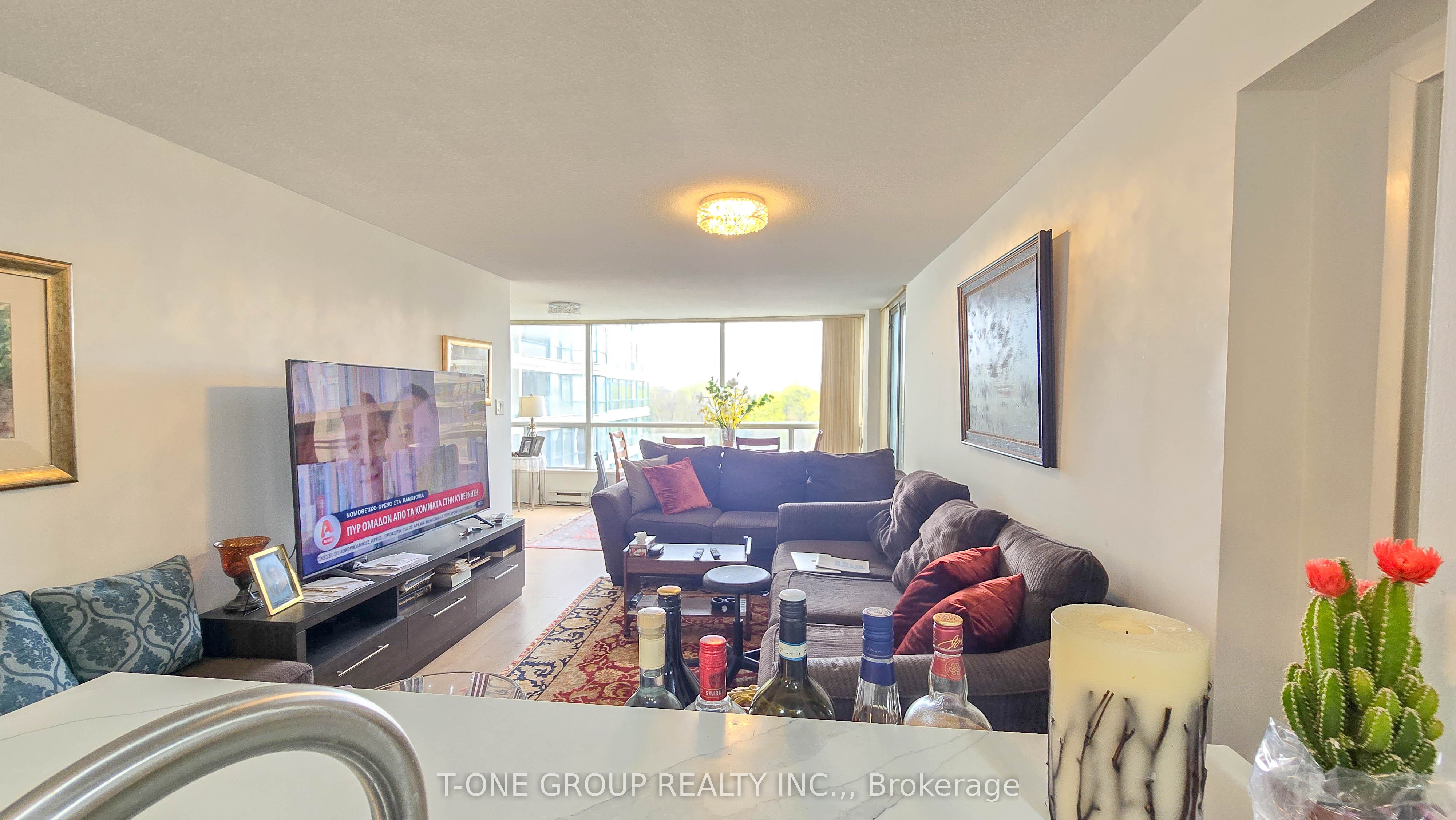 4725 Sheppard Avenue E 516, Toronto, ON M1S 5B3 photo 4