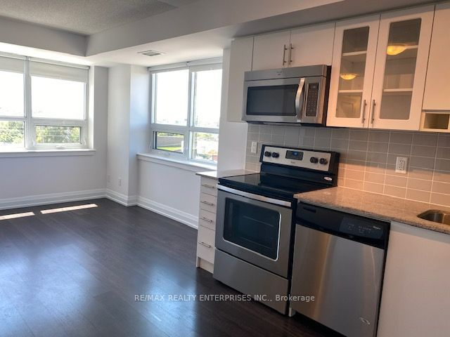 3520 Danforth Avenue 515, Toronto, ON M1L 1E5 photo 3