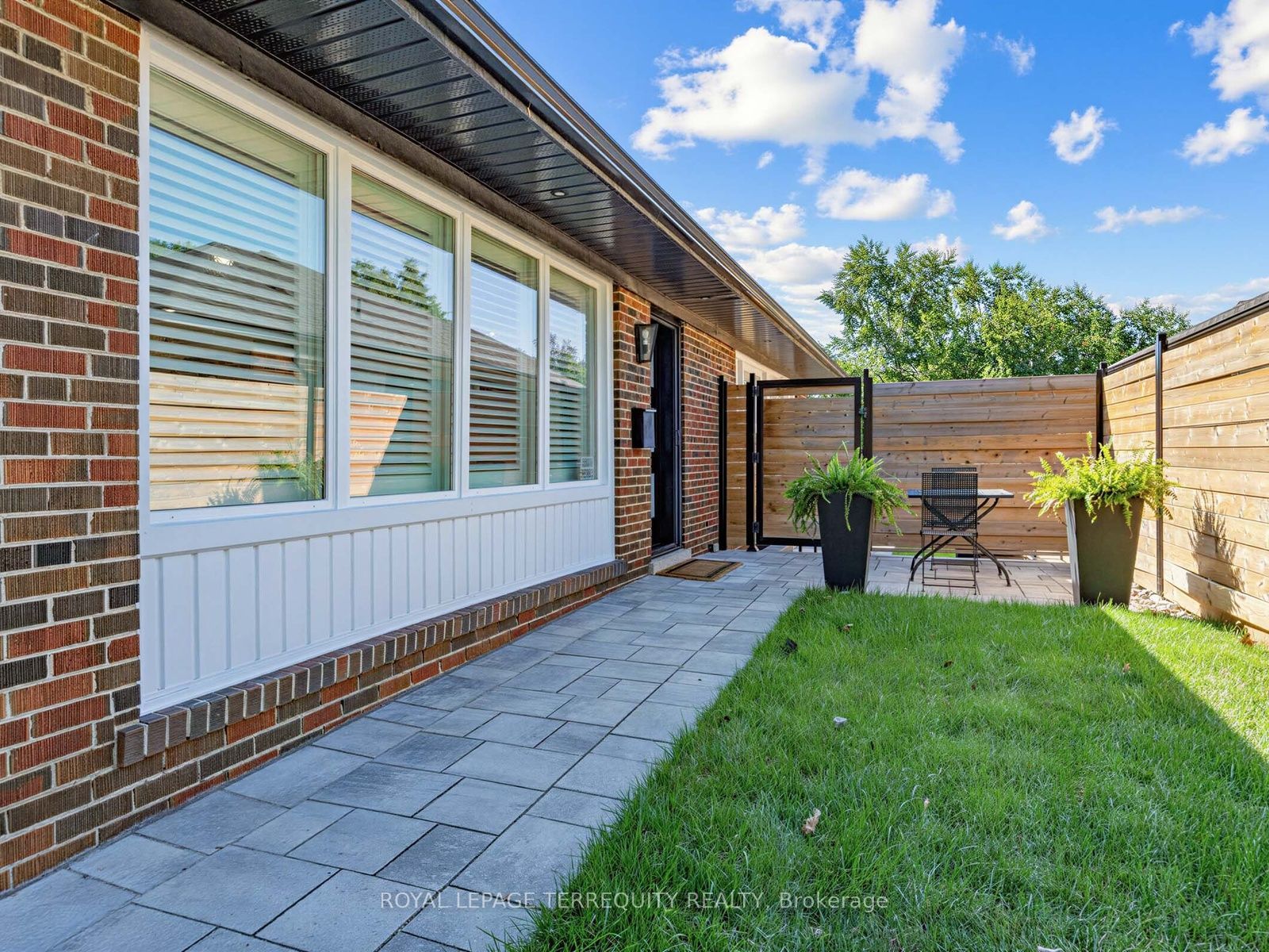 29 Sedgewick Crescent, Toronto, ON M1K 3T5 photo 4