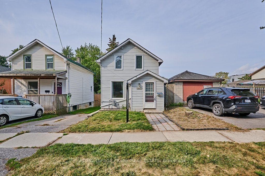 493 St. Lawrence Avenue, Oshawa, ON L1H 4C3 photo 2