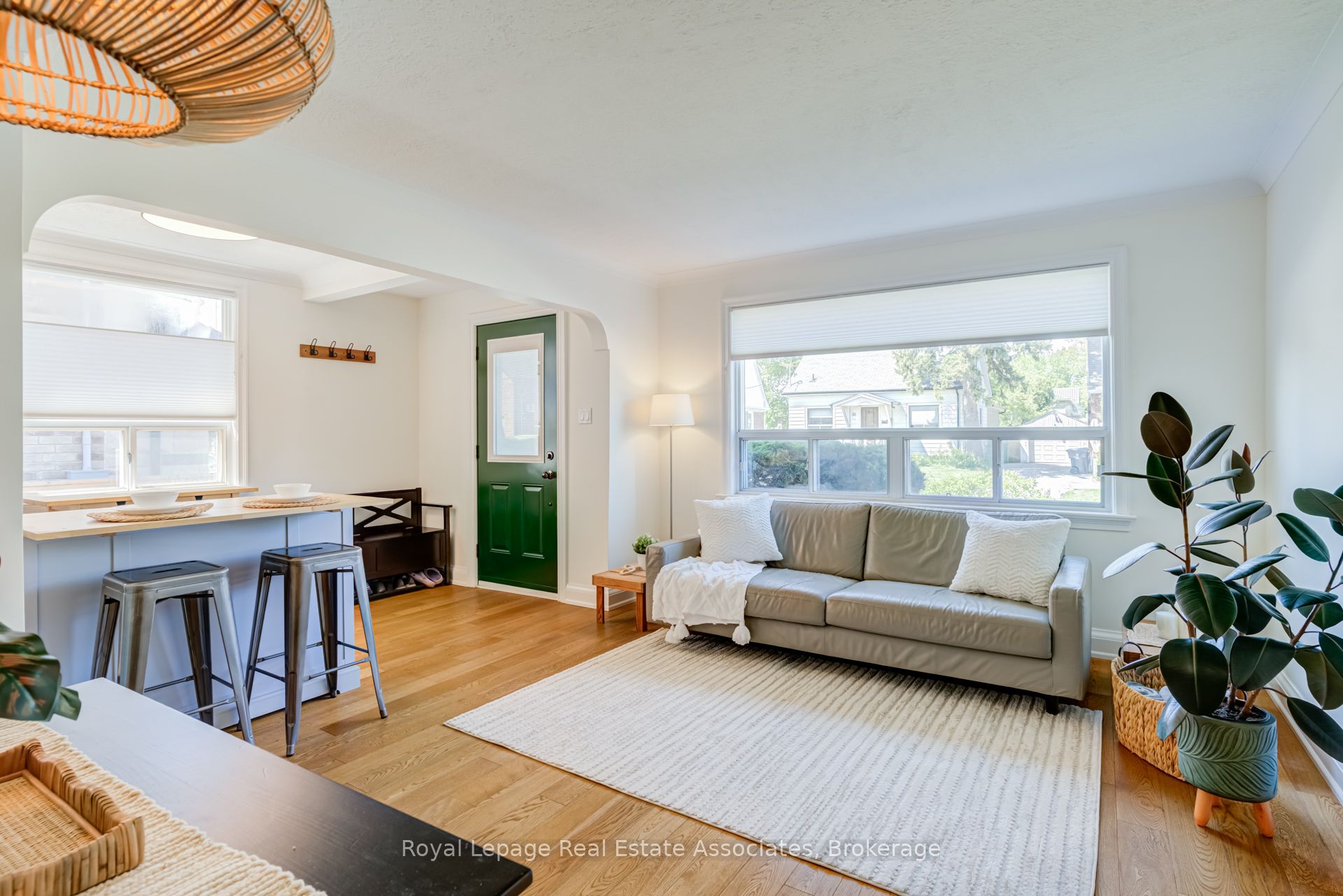43 Heale Avenue, Toronto, ON M1N 3X6 photo 3