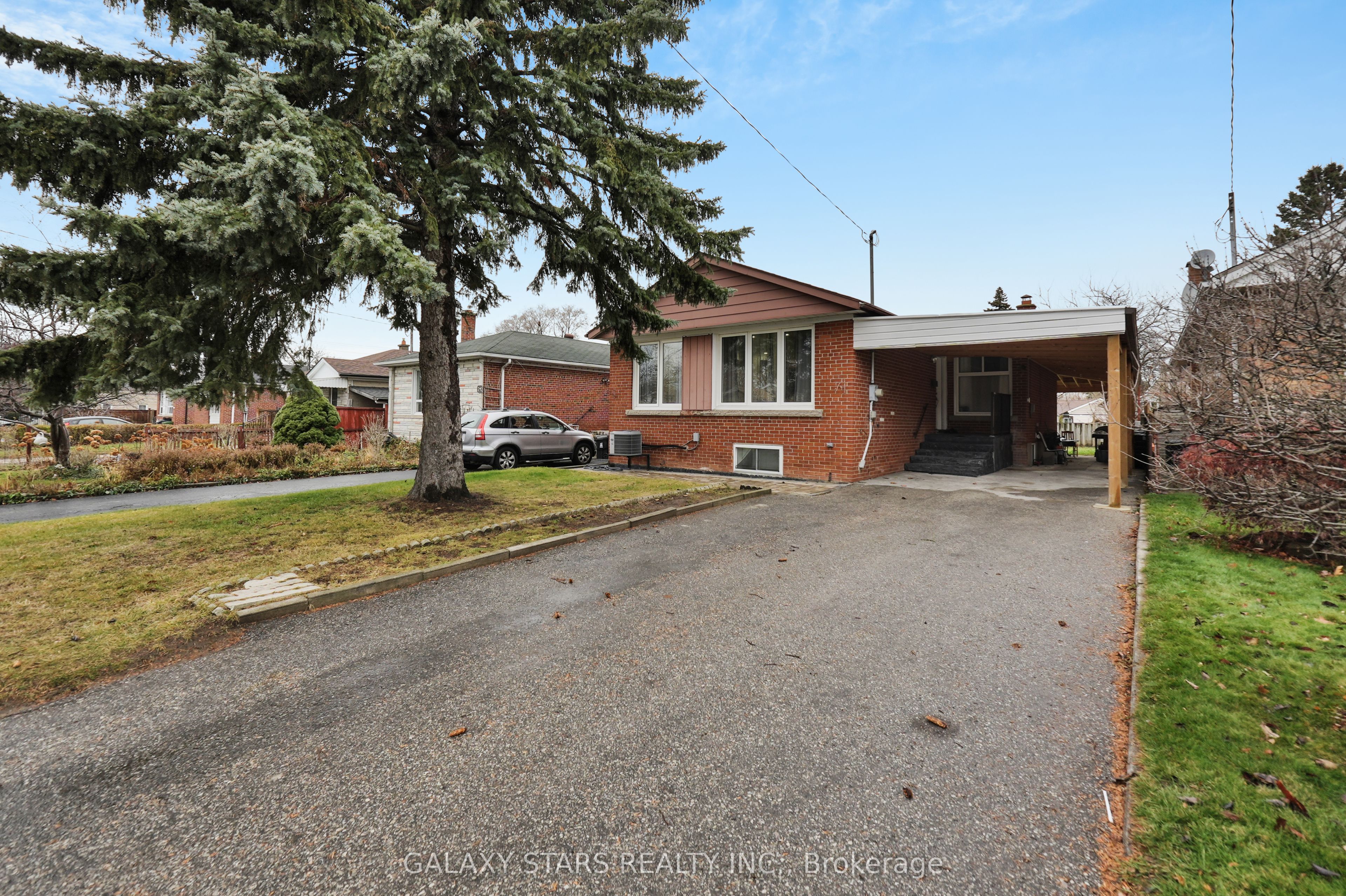 61 Gage Avenue, Toronto, ON M1J 1T7 photo 2