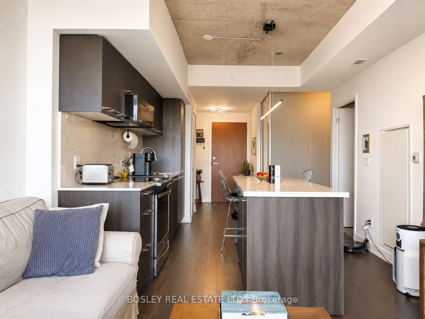 30 Baseball Place 531, Toronto, ON M4M 0E8 photo 5