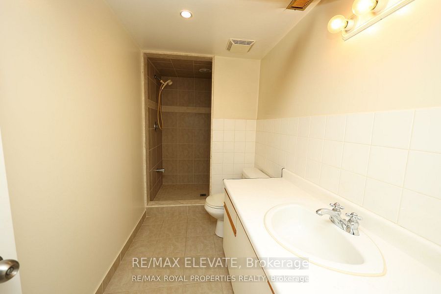 14 Mozart Avenue, Toronto, ON M1K 2V9 photo 5