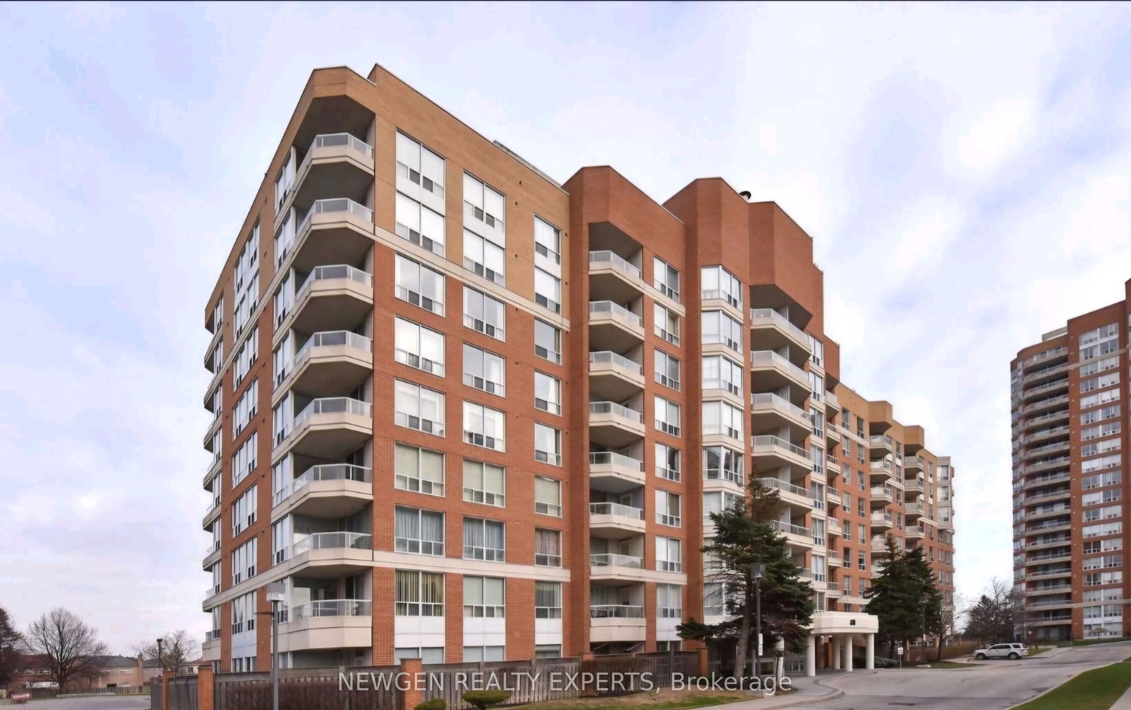 480 McLevin Avenue 303, Toronto, ON M1B 5N9