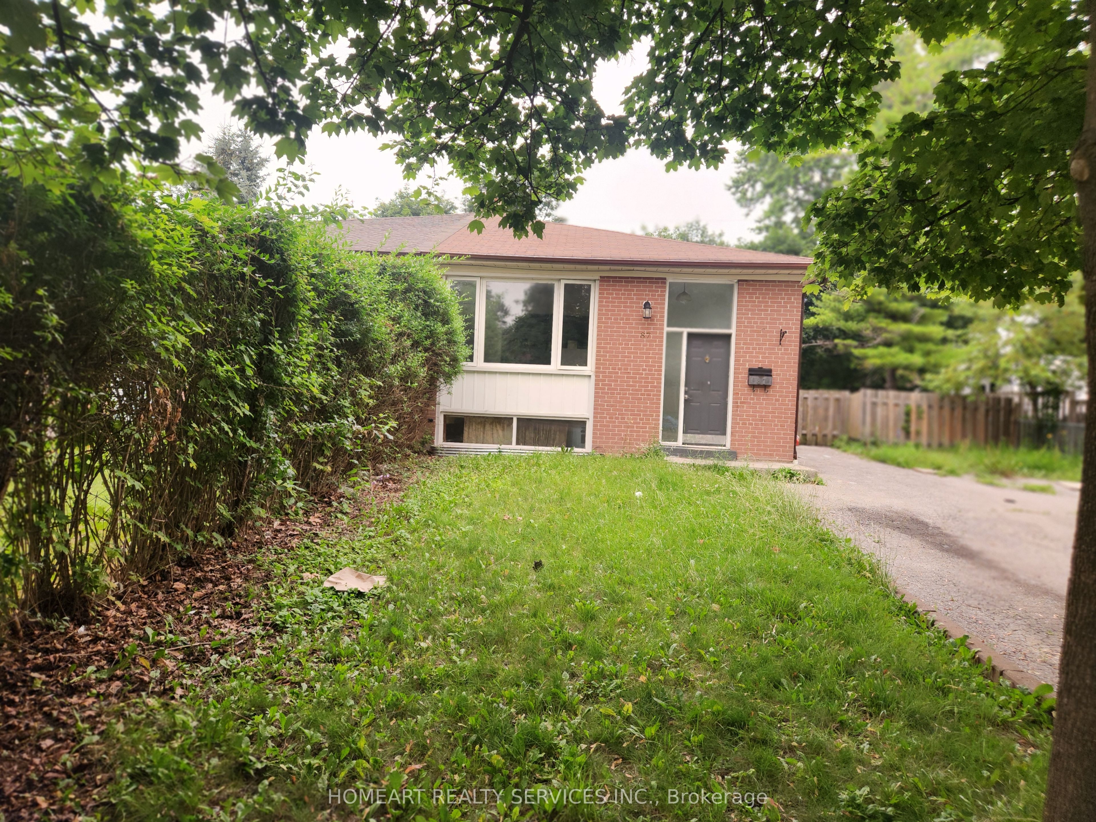 87 Tulloch Drive, Ajax, ON L1S 2S3