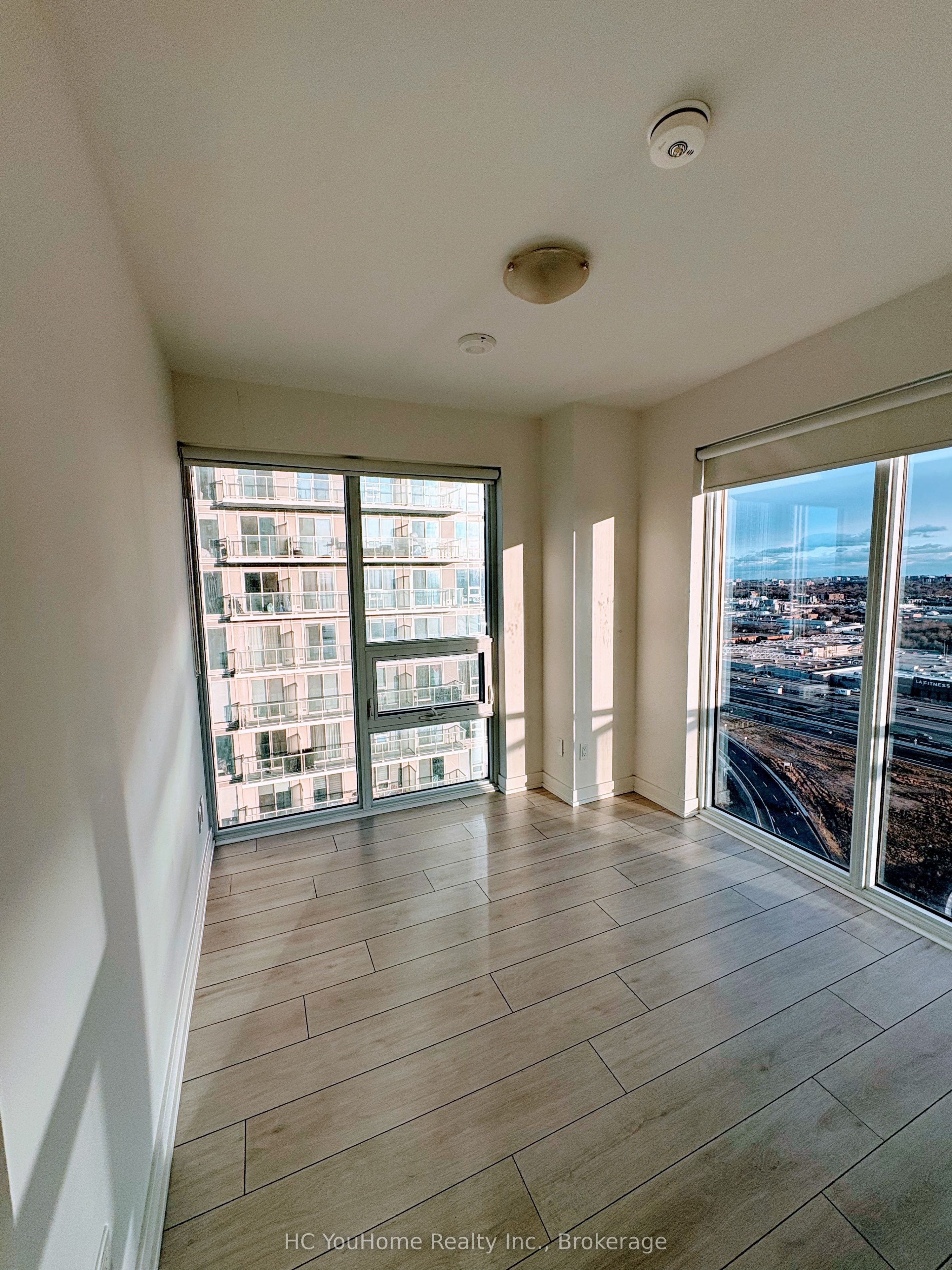 2031 KENNEDY Road 2525, Toronto, ON M1T 0B9 photo 2