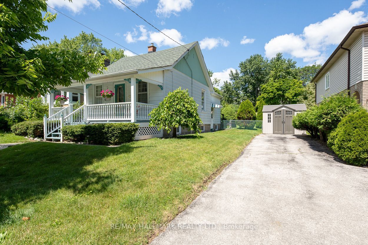 40 Pinegrove Avenue, Toronto, ON M1N 2G5 photo 3