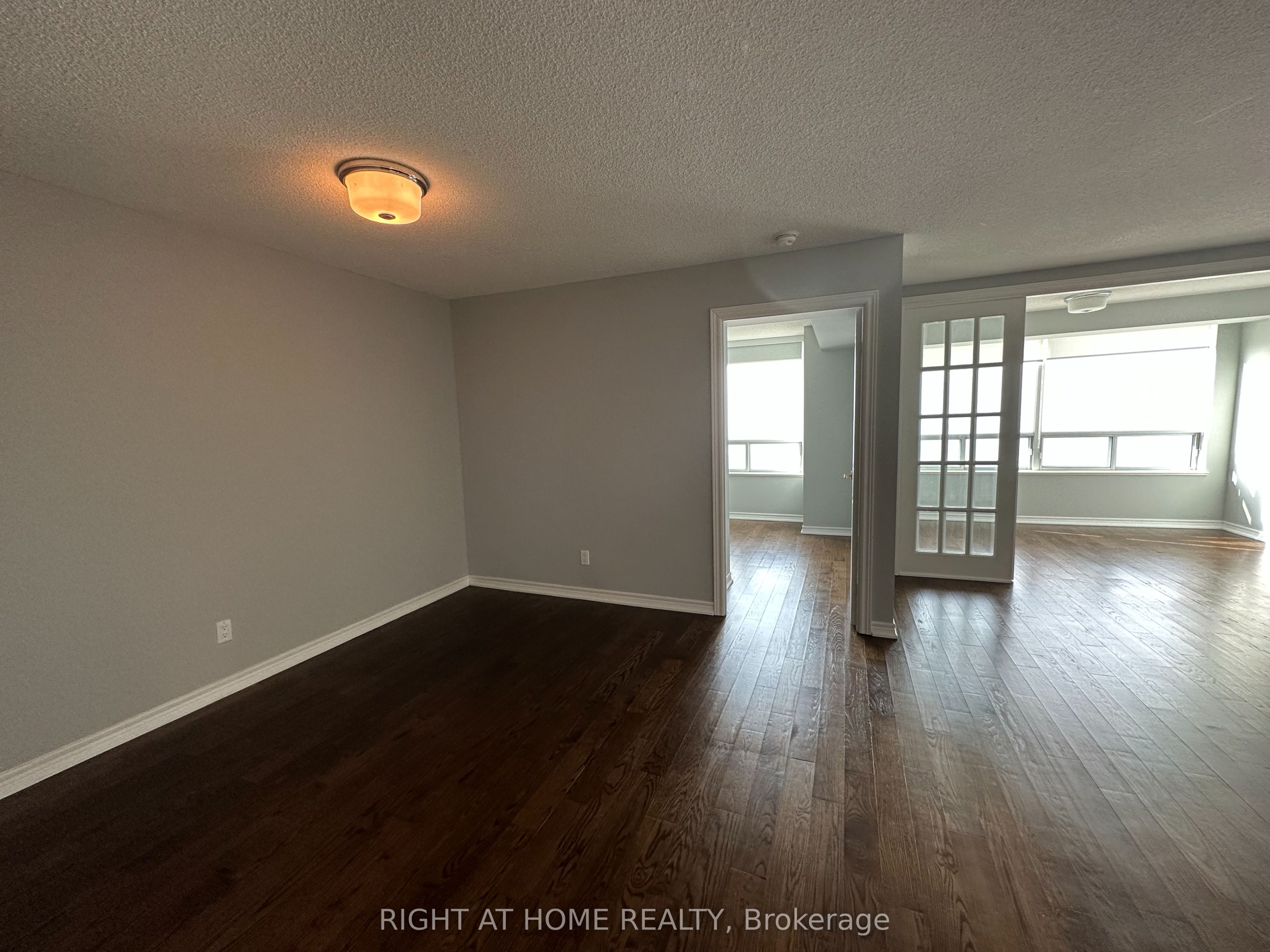68 CORPORATE Drive 3139, Toronto, ON M1H 3H3 photo 4