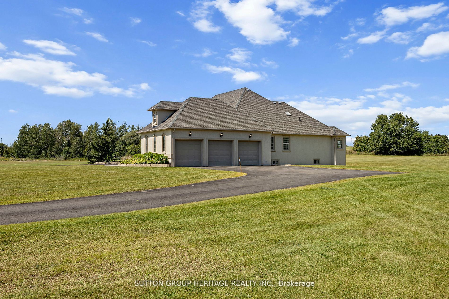 2100 Taunton Road, Clarington, ON L0B 1J0 photo 5