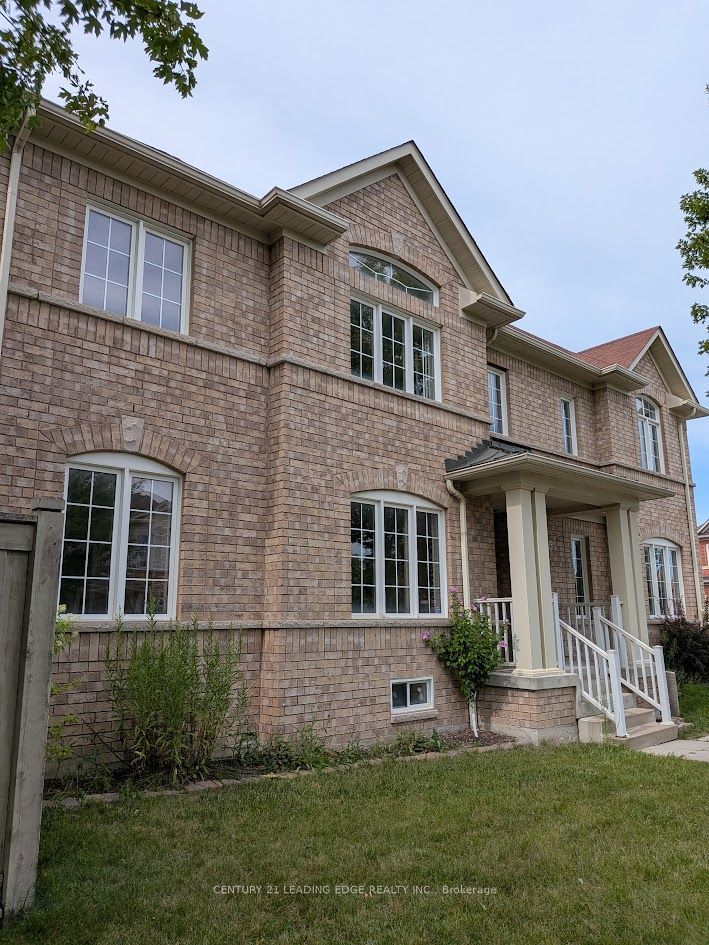115 Elliottglen Drive, Ajax, ON L1Z 0G9