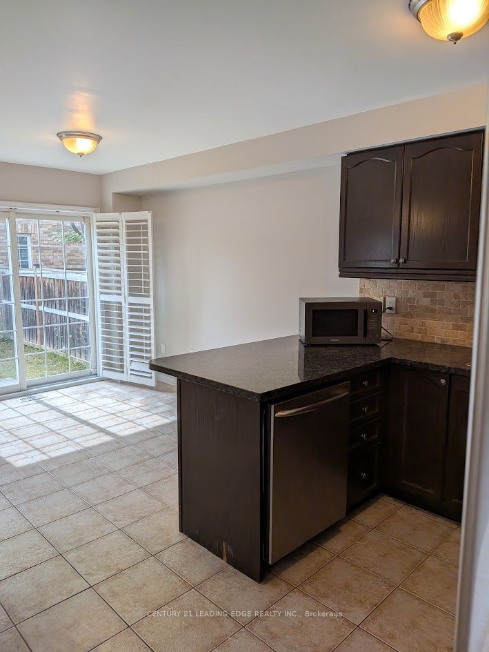 115 Elliottglen Drive, Ajax, ON L1Z 0G9 photo 4