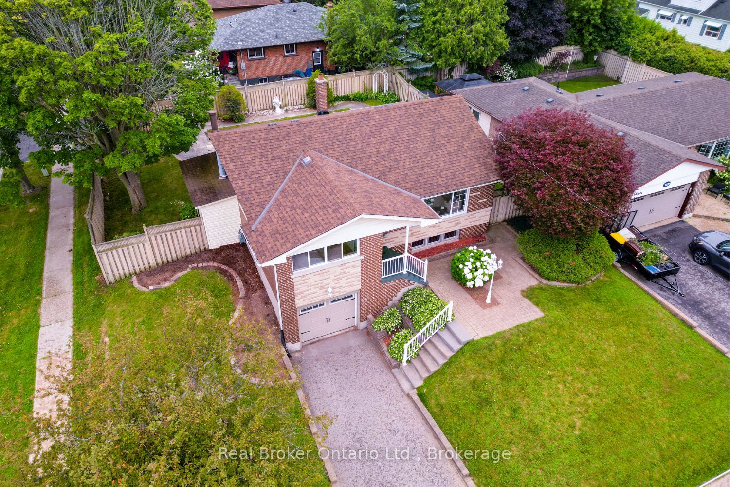 1125 Belvedere Avenue, Oshawa, ON L1H 1S9 photo 5