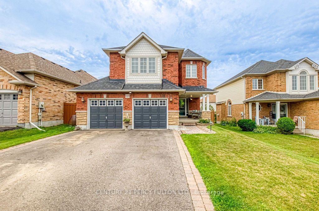 589 Blackwood Boulevard, Oshawa, ON L1K 2N4