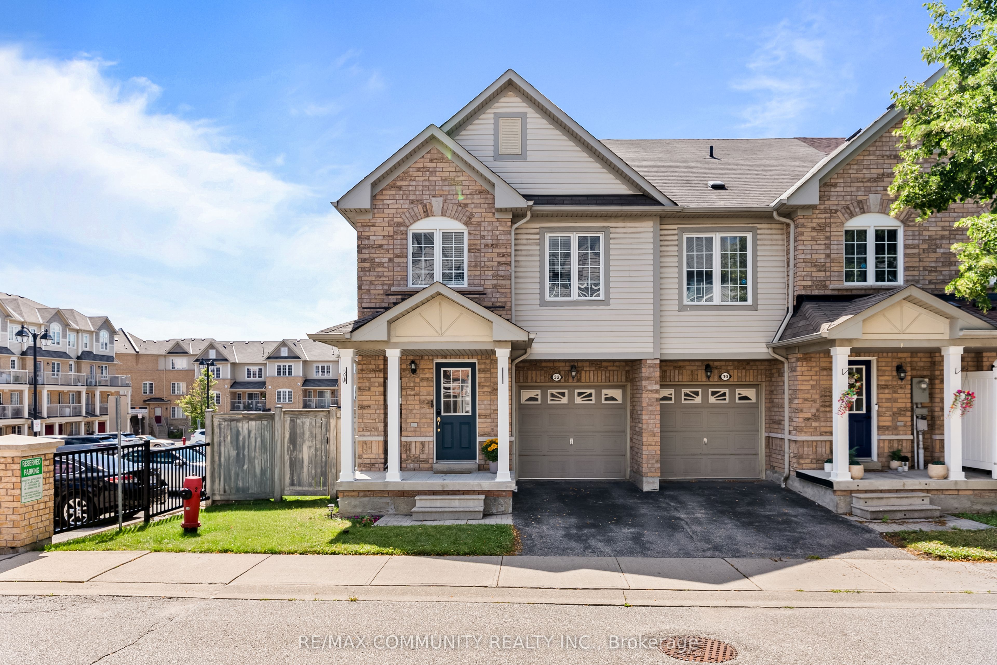 32 Bartolo Lane, Ajax, ON L1T 0C2