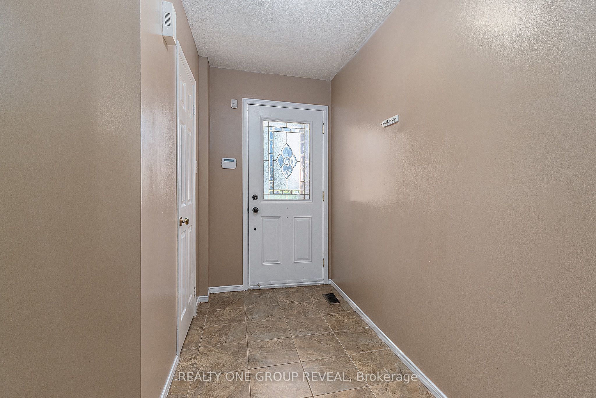 4 Stanford Crescent, Clarington, ON L1B 1G1 photo 2