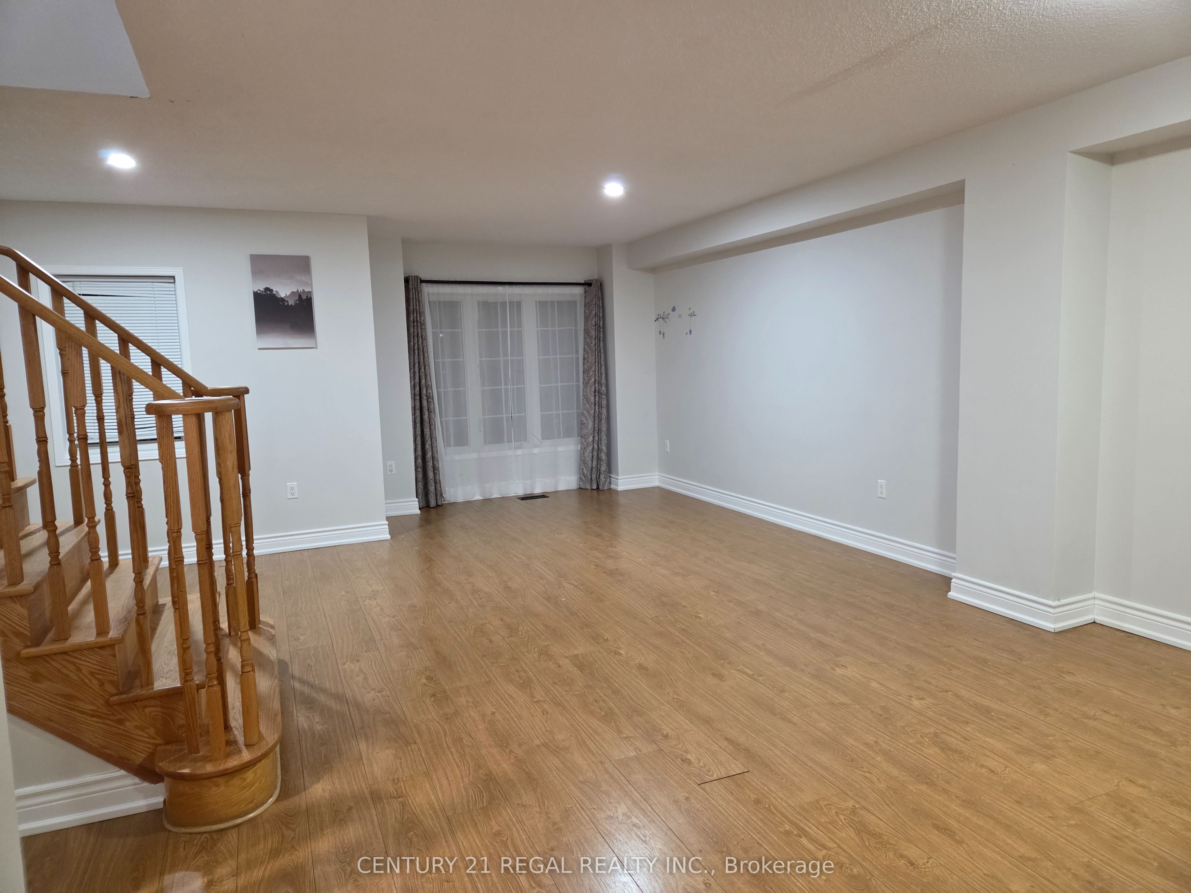 17 Vasto Lane Road, Toronto, ON M1M 1R2 photo 5